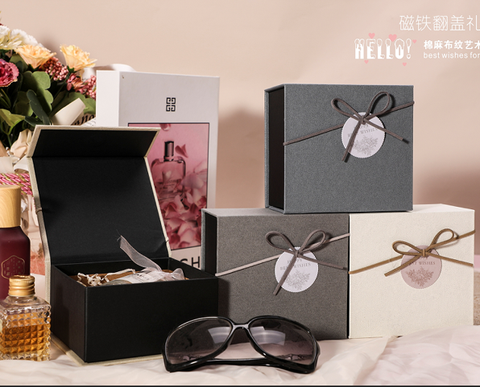 Hộp Quà Chữ Nhật 135*125