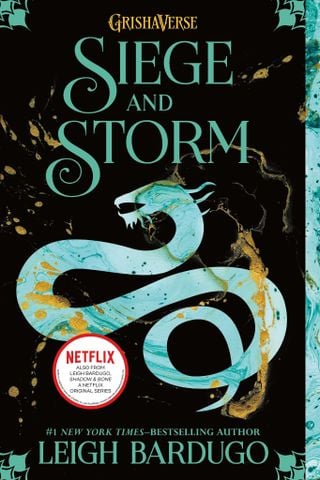 Shadow And Bone #2: Siege And Storm