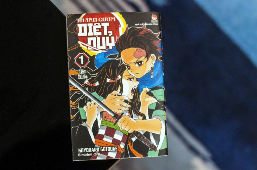 THANH GƯƠM DIỆT QUỶ T1