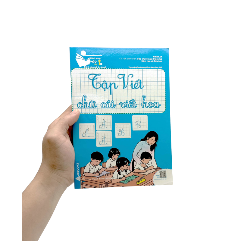 Hành Trang Vào Lớp 1 Dành Cho Bé 5-6 Tuổi - Tập Viết Chữ Cái Viết Hoa