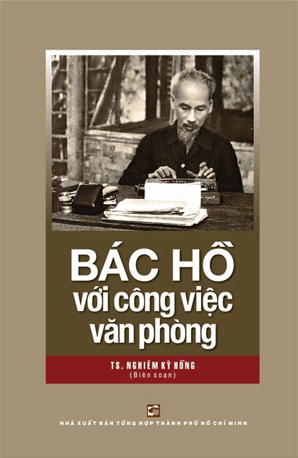 Bác Hồ Với Công Việc Văn Phòng