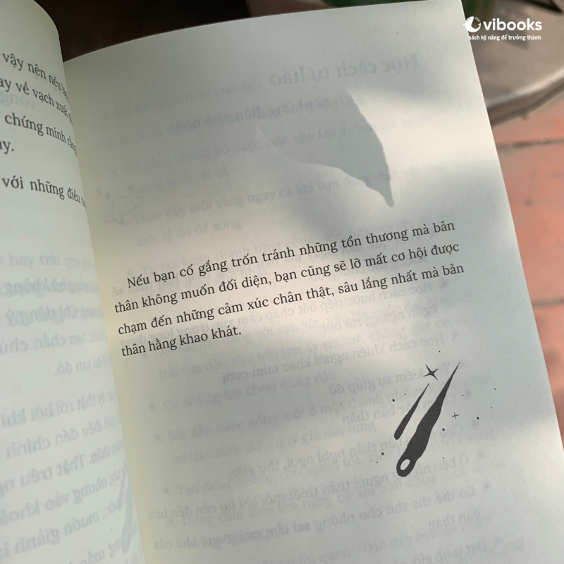 Bạn Sinh Ra Để Lấp Lánh Giữa Ngân Hà