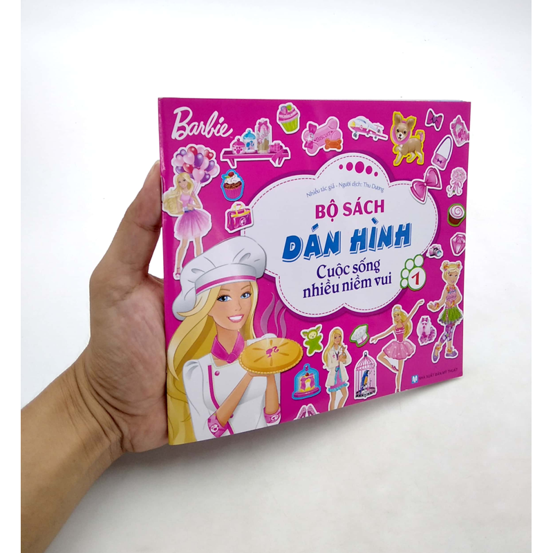 Barbie - Bộ Sách Dán Hình - Cuộc Sống Nhiều Niềm Vui Tập 1