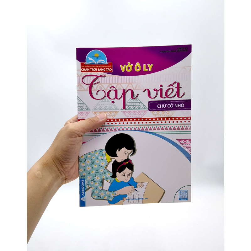 Bộ Chân Trời Sáng Tạo - Vở Ô Ly Tập Viết - Chữ Cỡ Nhỏ