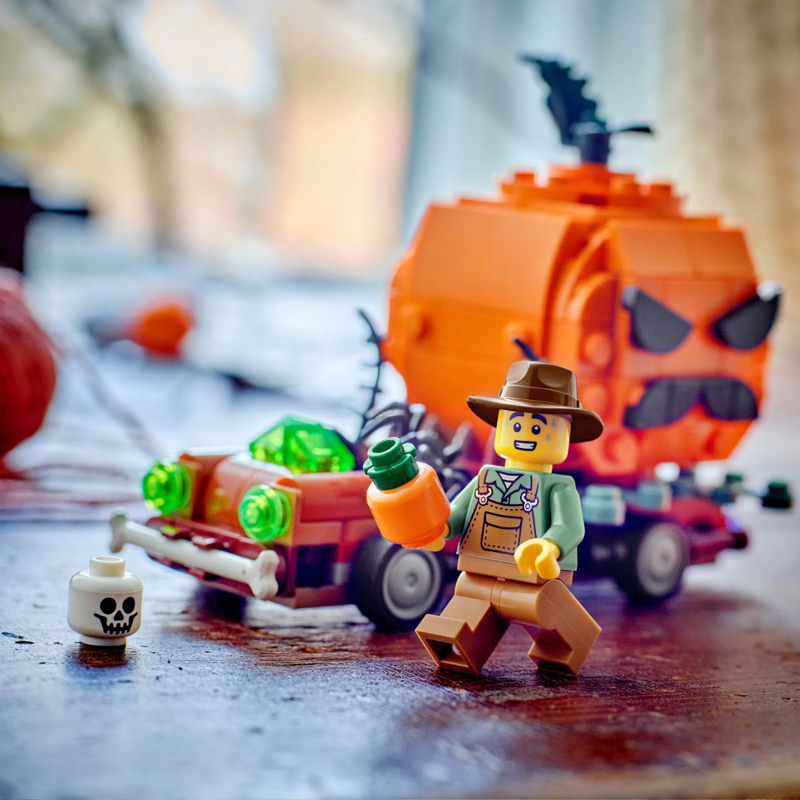 Lego Seasons and Occasions - Đồ Chơi Lắp Ráp Xe Tải Bí Ngô Ma Quái 40822