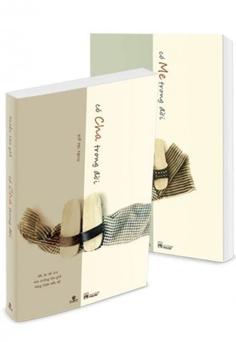 Combo Có Cha - Có Mẹ Trong Đời - Hồi Ức Về Cha Và Về Mẹ Của Những Tác Giả Đang Được Mến Mộ (Bộ 2 Cuốn - Bìa Mềm)