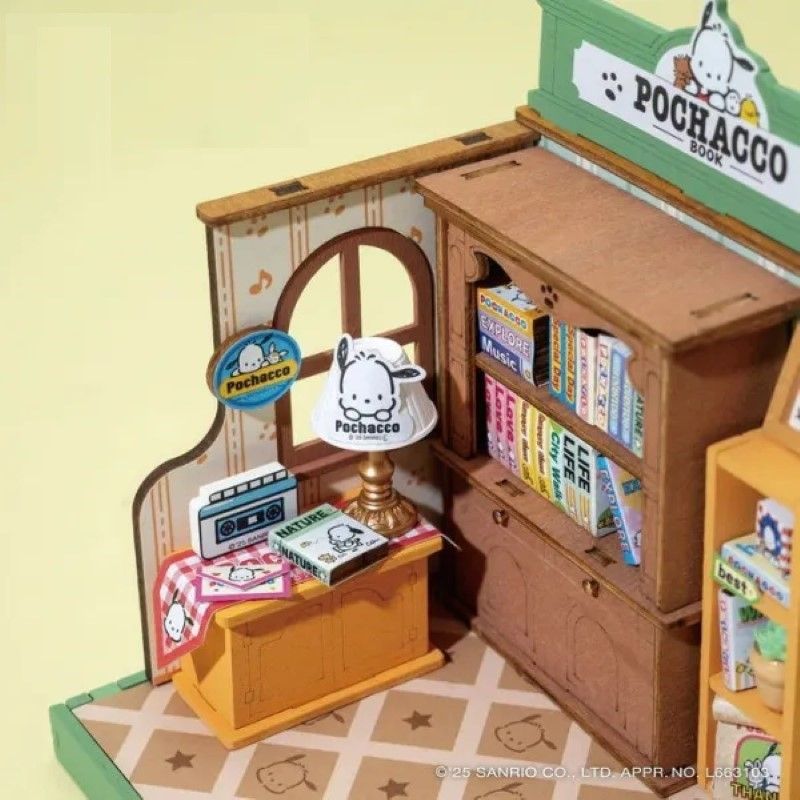 Robotime Đồ Chơi Lắp Ráp Sanrio Tiệm Sách Đáng Yêu Của Pochacco DA003