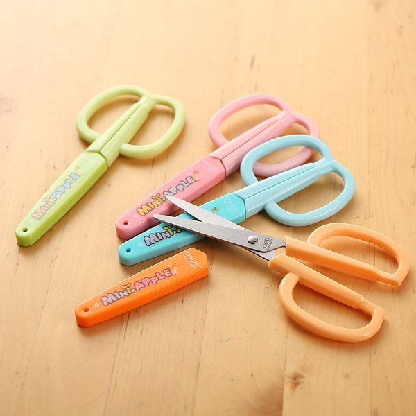 DELI 6060 KEO HOC SINH 137MM (12C/H) (THCK0308-BN)