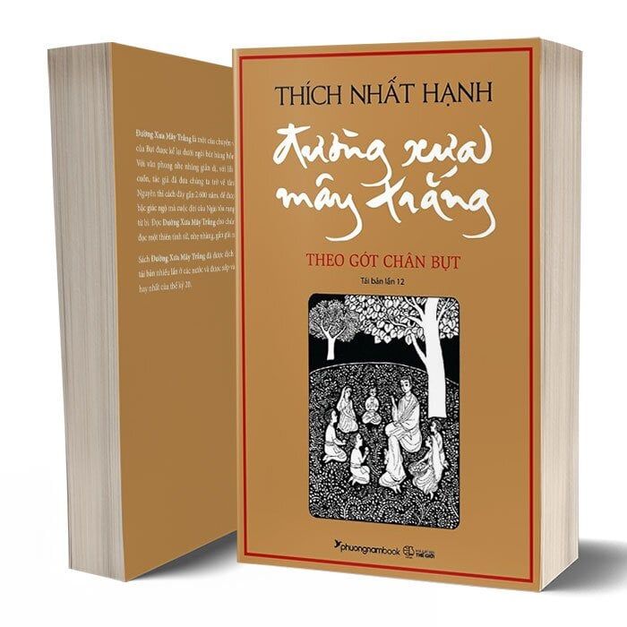 Đường Xưa Mây Trắng - Theo Gót Chân Bụt (Tái bản năm 2022) (Bìa cứng)