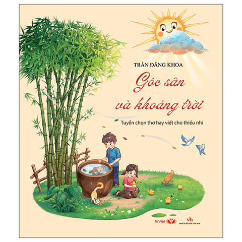 Góc Sân Và Khoảng Trời Màu