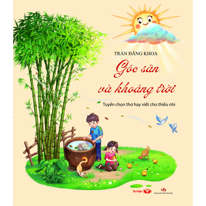 Góc Sân Và Khoảng Trời Màu