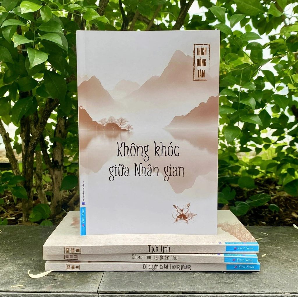 Thích Đồng Tâm - Không Khóc Giữa Nhân Gian