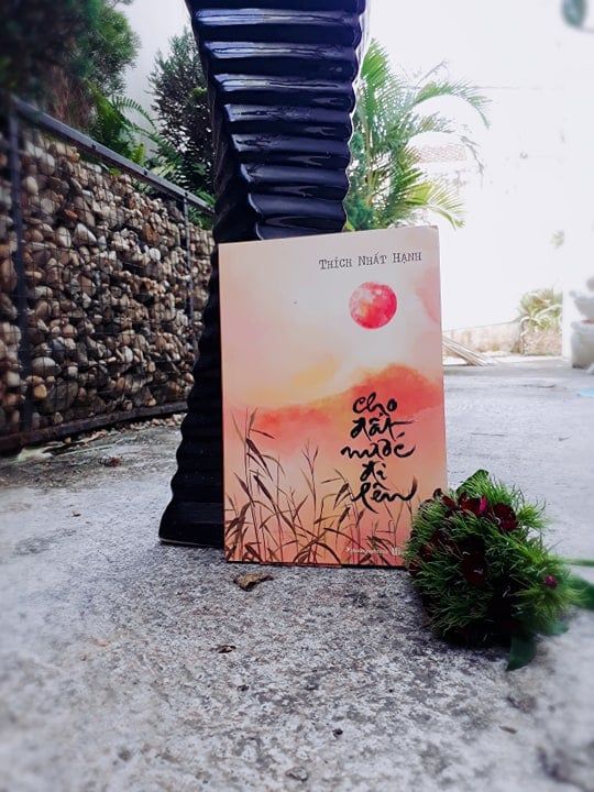 Cho Đất Nước Đi Lên