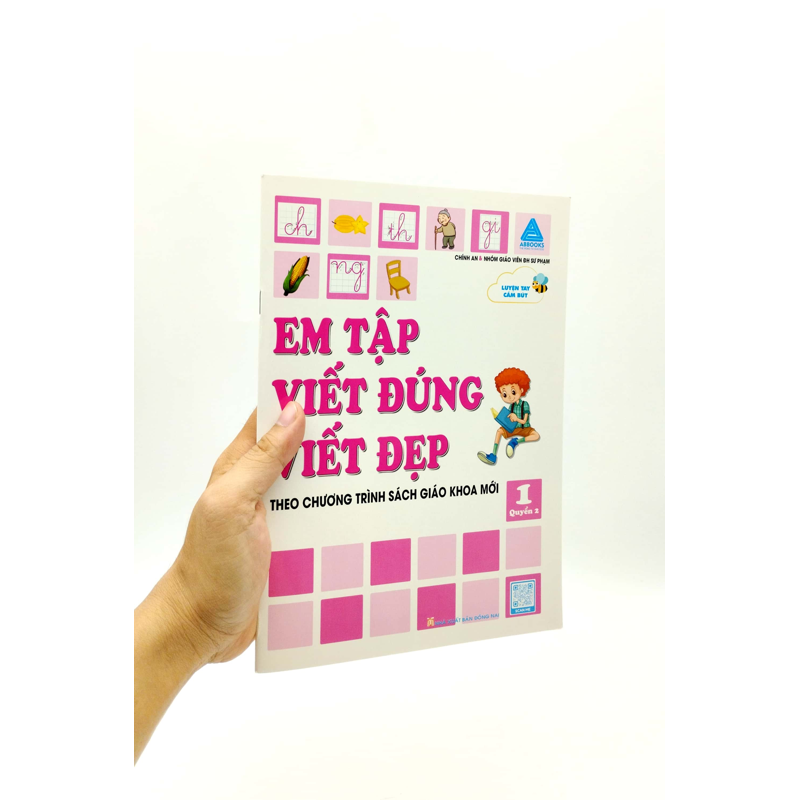 Luyện Tay Cầm Bút - Em Tập Viết Đúng Viết Đẹp Quyển 2 (Theo Chương Trình Sách Gíao Khoa Mới)