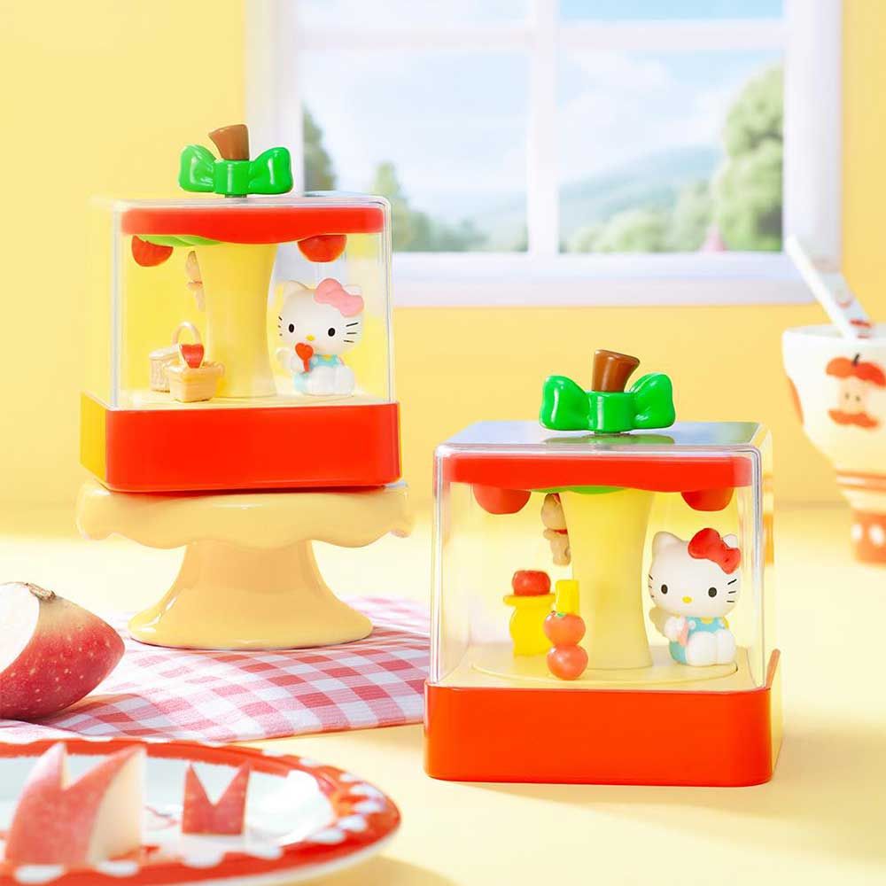 Mô Hình Trang Trí Hello Kitty - Apple Town - Moetch - MM15 (Giao mẫu ngẫu nhiên)