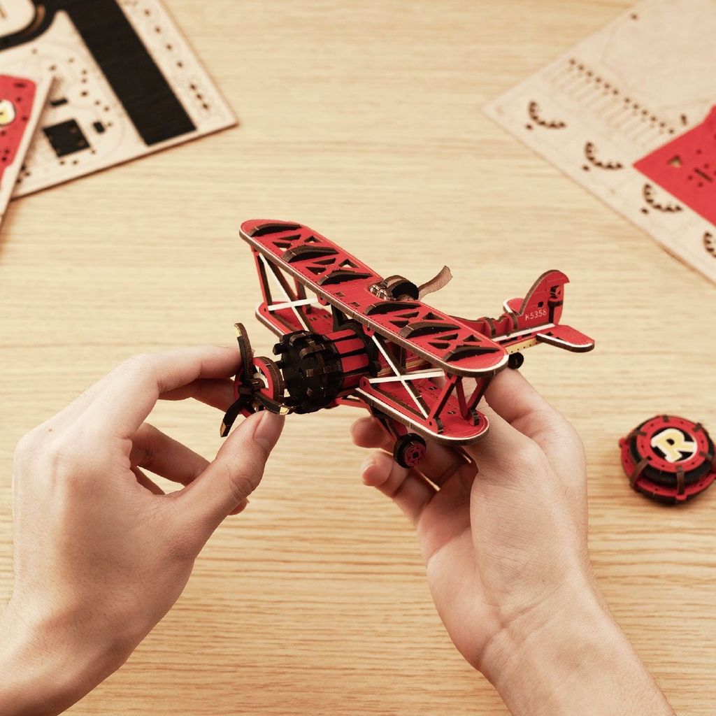 Robotime Thống Soái Bầu Trời MCD01 C60001191