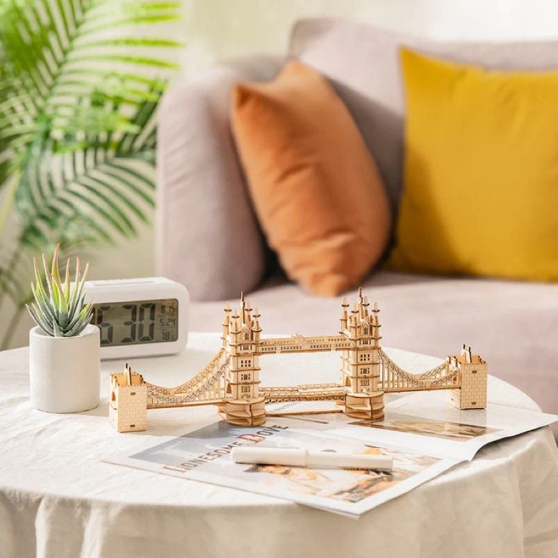 Robotime Đồ Chơi Lắp Ráp Cầu Tháp London TG412