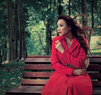 Tĩnh Lặng - Hồ Quỳnh Hương (CD)