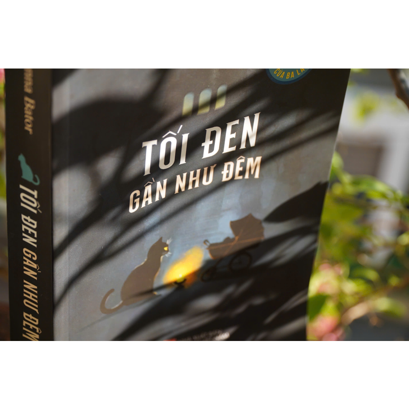 Tối Đen Gần Như Đêm