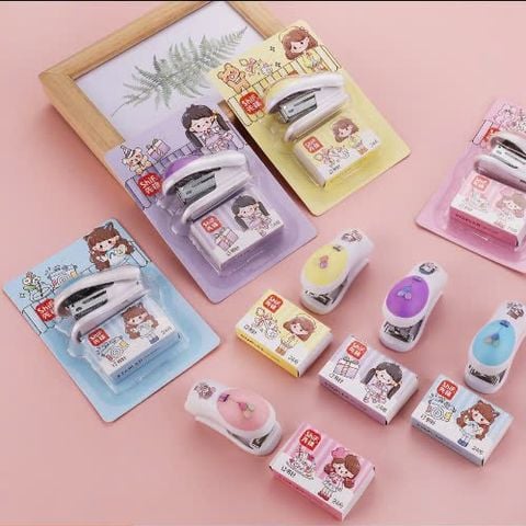 Vỉ Bấm Kim Kèm Kim Bấm 7134 ( Giao Mẫu Ngẫu Nhiên)