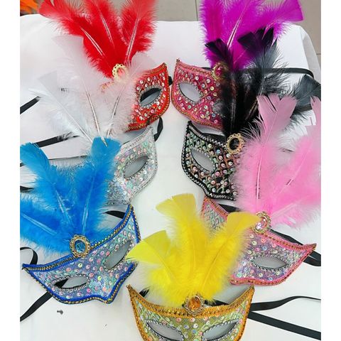 Mặt Nạ Nửa Mặt