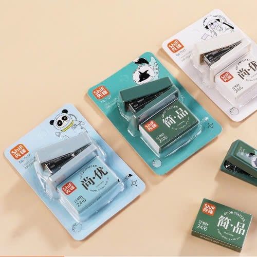 Vỉ Bấm Kim Kèm Kim Bấm 7127 ( Giao Mẫu Ngẫu Nhiên)