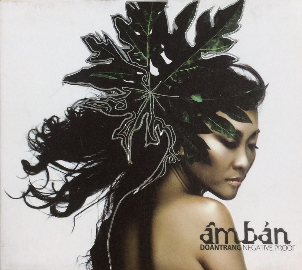 CD Album Đoan Trang - Âm bản