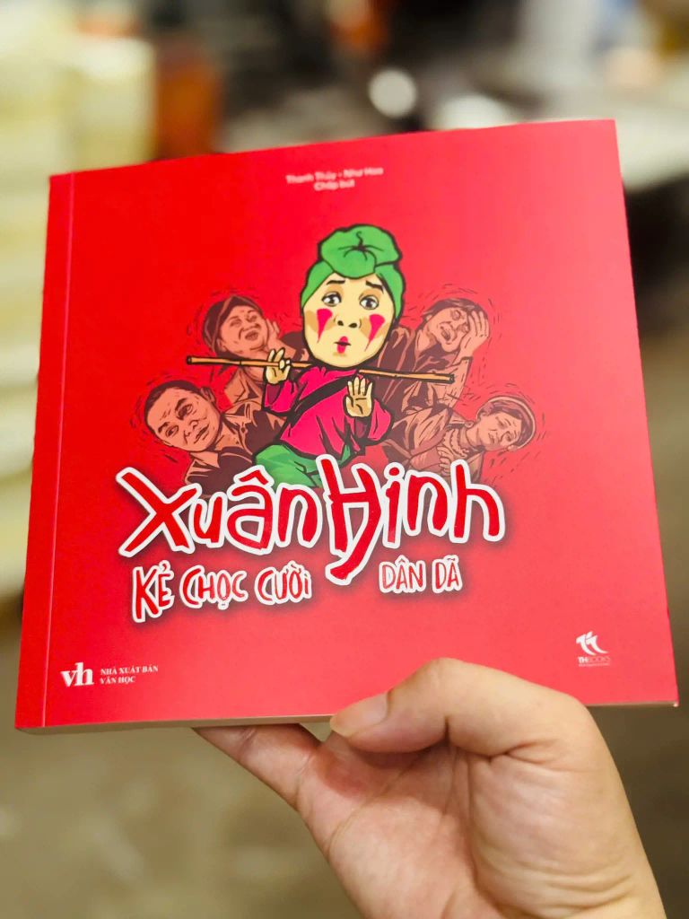 Xuân Hinh - Kẻ Chọc Cười Dân Dã