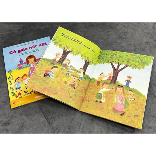 Cô giáo mít ướt - Tủ sách nuôi dưỡng tâm hồn