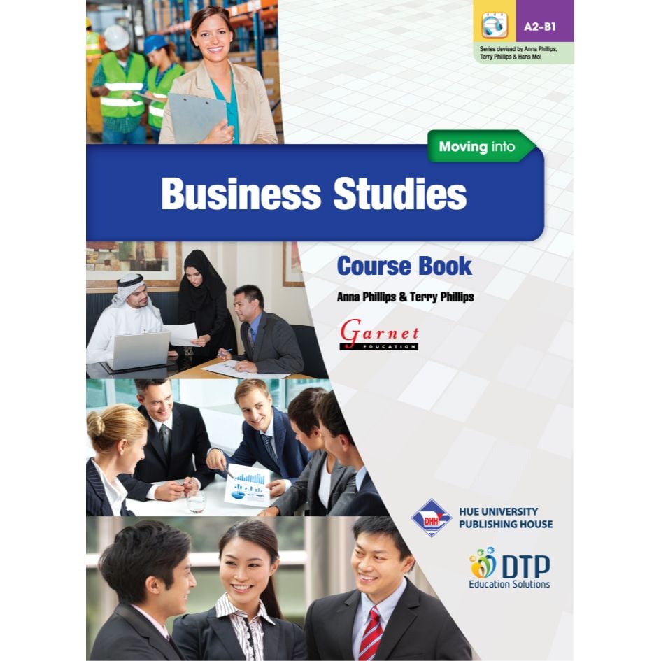 Moving into Business Studies - Course Book
