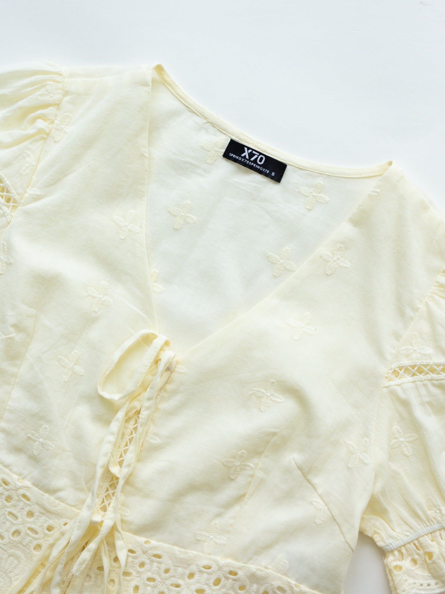 ÁO KIỂU NỮ BASIC COTTON