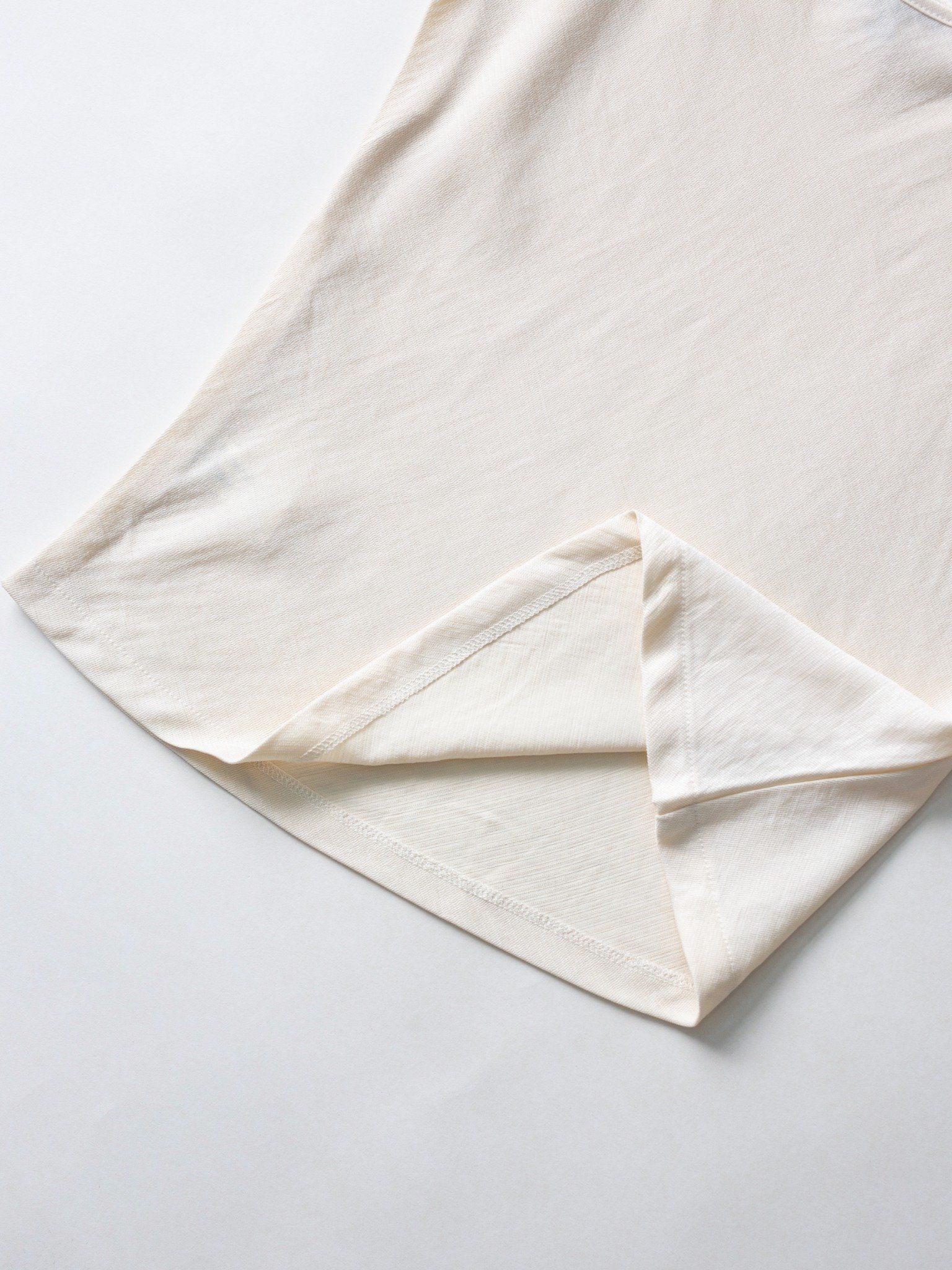 ÁO NỮ HAI DÂY VOAN