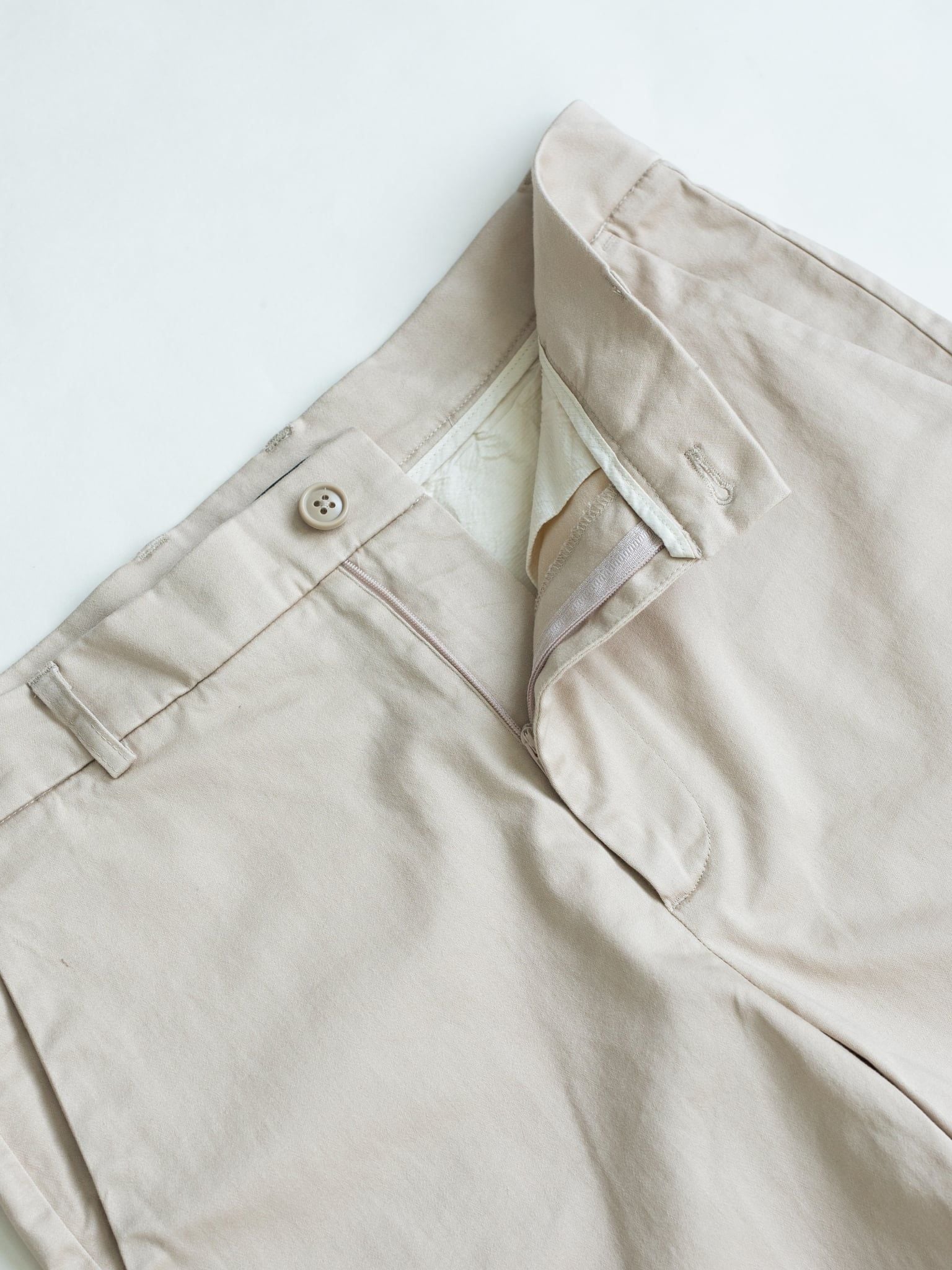 QUẦN SHORT NAM BASIC KAKI