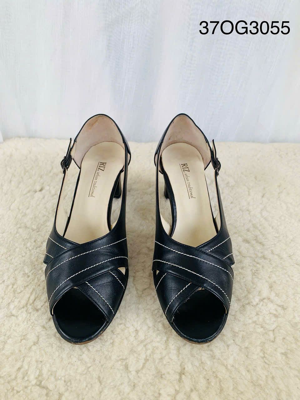  Giày 37OG3055 