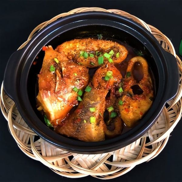  Cá hồng biển Phú Quý: Kho tộ/ Sốt cà chua 