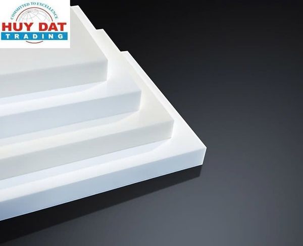 tam-mica-dai-loan-sanh-prato-404-white