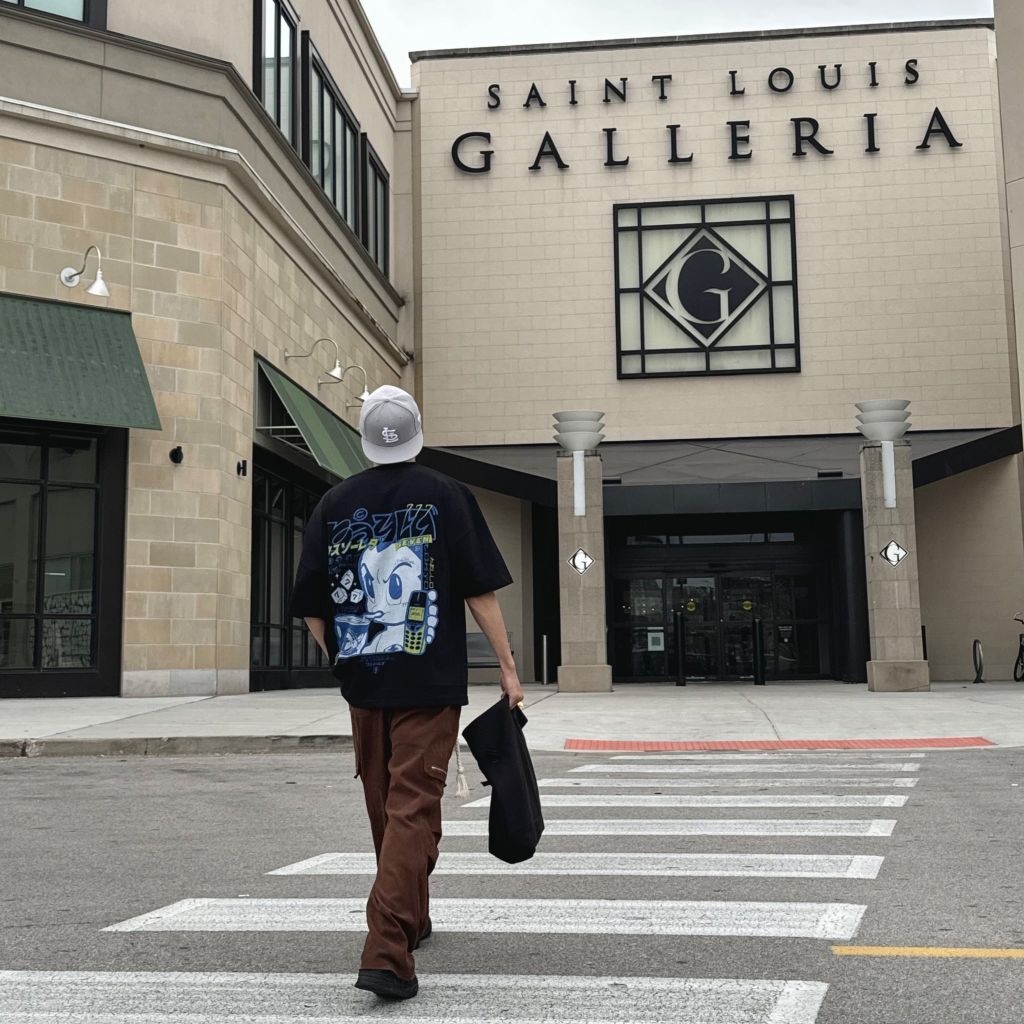 [BAYLA] - ASTROBOY BLACK T-SHIRT