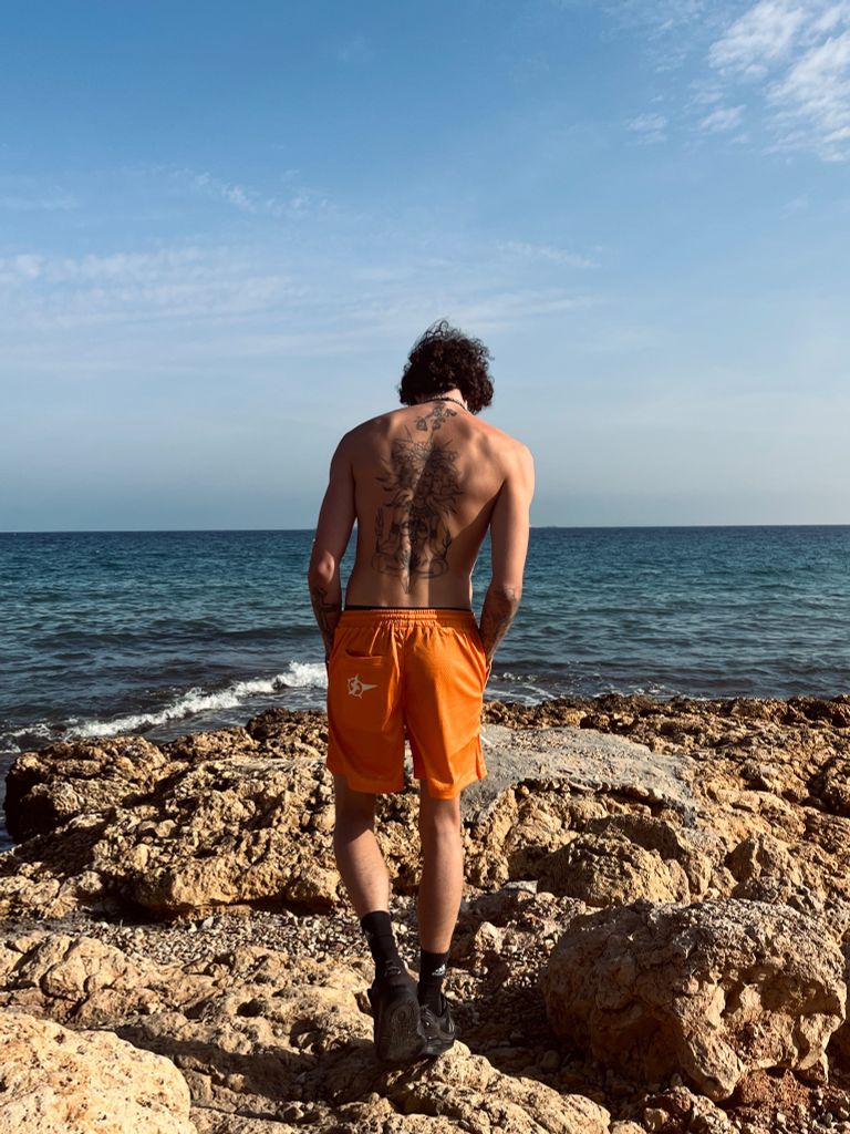 [BAYLA] - ENERGY SHORT