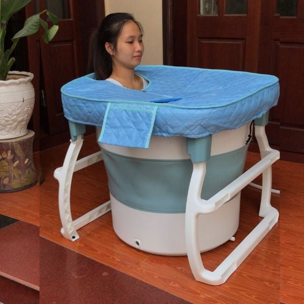 Bồn Tắm Gấp Gọn Tròn Bằng Nhựa Ngâm Người Thư Giãn