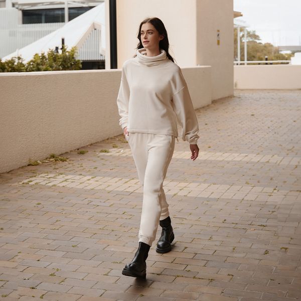 Áo khoác Andar cổ cao