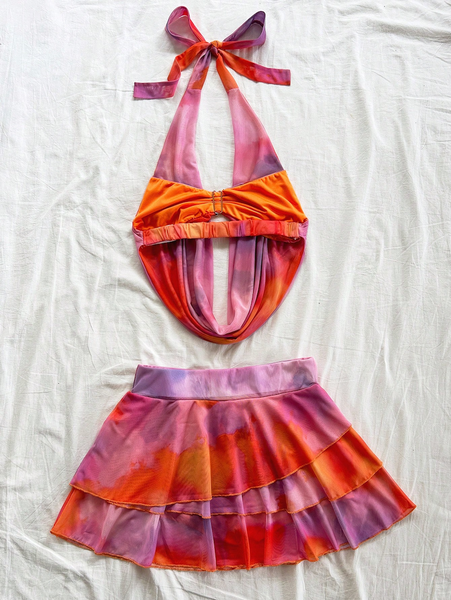 Set Đồ Nữ 2 Món Áo Yếm Và Chân Váy Ngắn - Màu Loang Ombre YN017