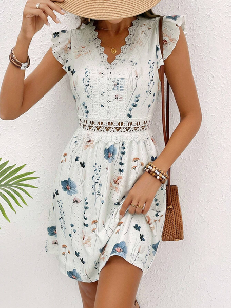 Đầm ren trắng nữ họa tiết phối tinh tế YN050