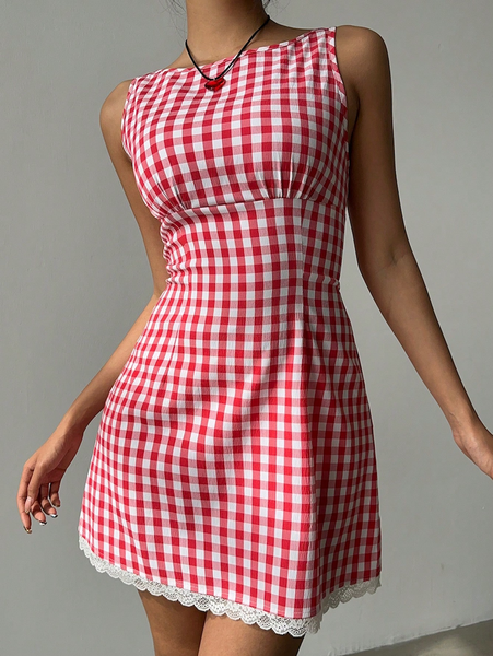 Đầm Mini Nữ Ôm Dáng Kẻ Caro Đỏ, Cổ Thuyền Sát Nách YN088