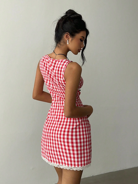 Đầm Mini Nữ Ôm Dáng Kẻ Caro Đỏ, Cổ Thuyền Sát Nách YN088