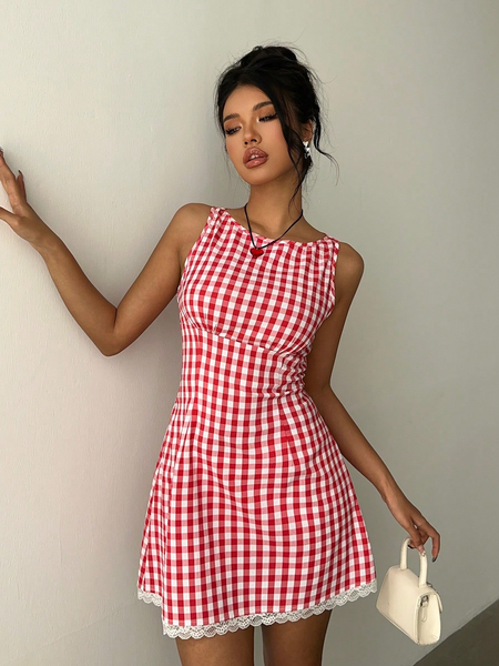 Đầm Mini Nữ Ôm Dáng Kẻ Caro Đỏ, Cổ Thuyền Sát Nách YN088