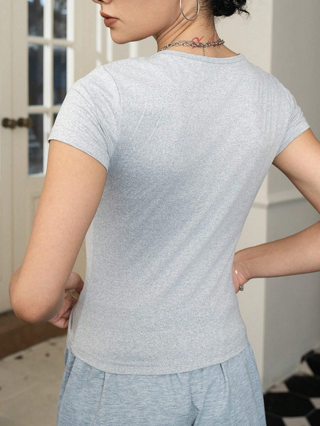 Áo Thun Nữ Ôm Body Màu Trơn YN091