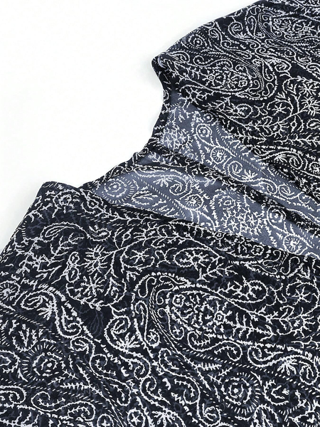 Áo khoác in họa tiết Paisley mới lạ, sành điệu. YN144