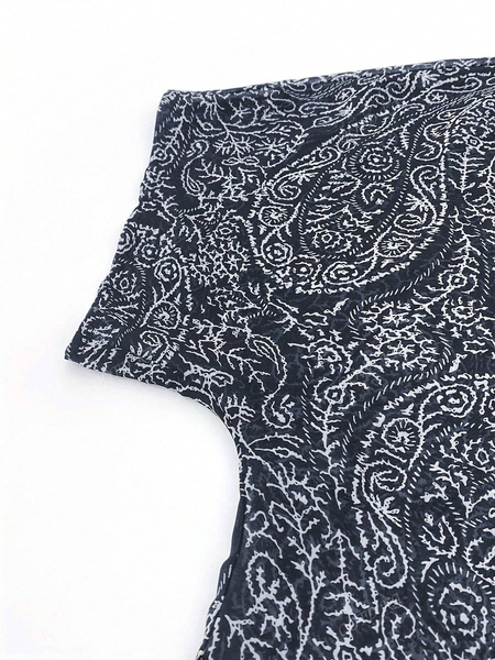 Áo khoác in họa tiết Paisley mới lạ, sành điệu. YN144