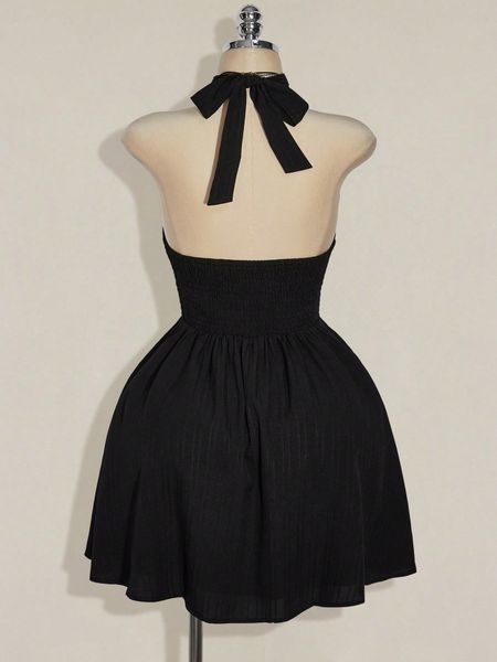 Đầm Cổ Yếm Big Size Màu Đen Dáng Chữ A Hở Lưng, Thắt Eo Dây Rút - Chất Liệu Dệt YN164