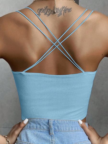 Áo tank top hở lưng màu xanh kiểu dáng slim fit YN177